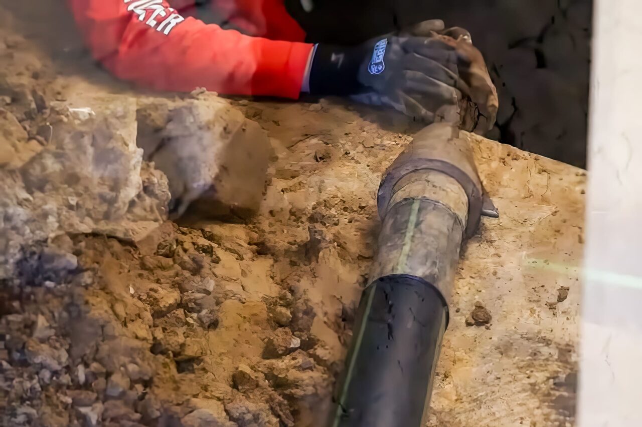 The Metallic Head for Pipe Bursting