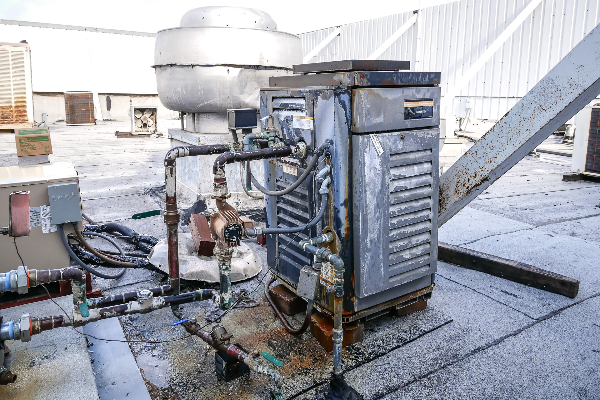 3394 1. Removing the Old Boiler